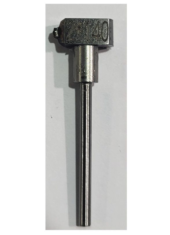 Diamante de lapidar martillo 2mmx140º eje 2,35mm D124 